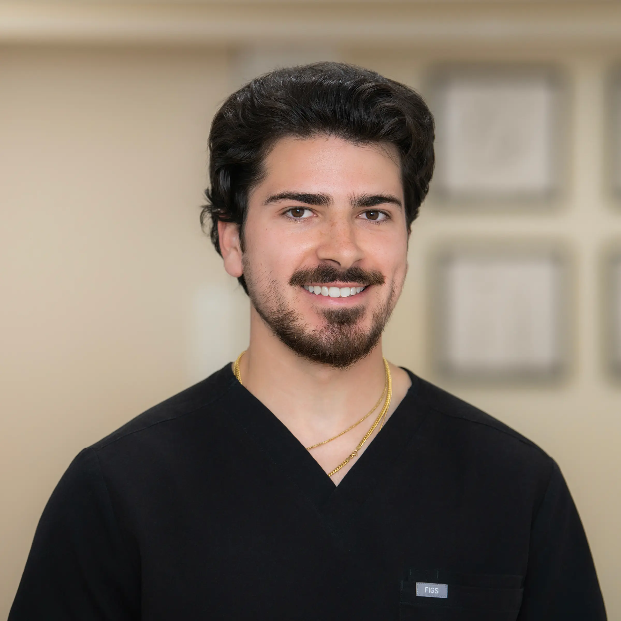 Dr. Daniel Stoicea